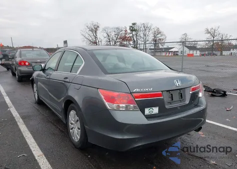 2012 Honda Accord 2.4 Lx z USA, uszkodzony, nr VIN 1HGCP2F36CA207952
